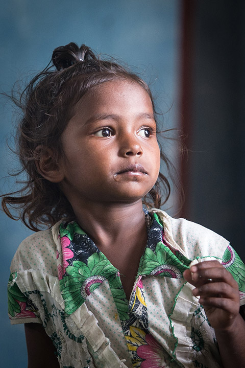 2018-nepal-sisters-dhurga-kasal-2.